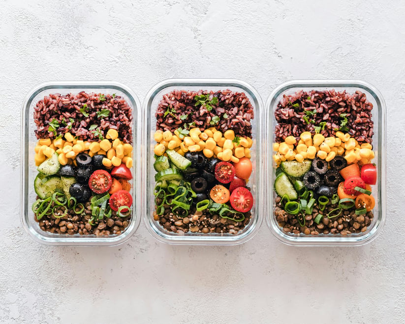salads in bowls as an example of what to eat before Pilates